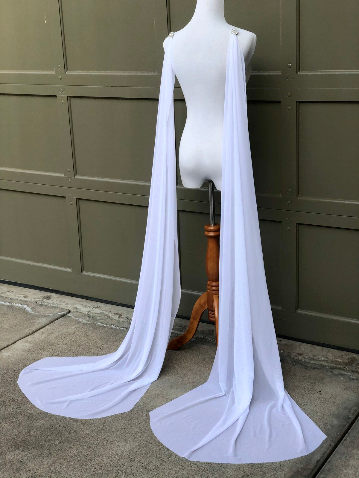 detachable tulle wedding wings for bride
