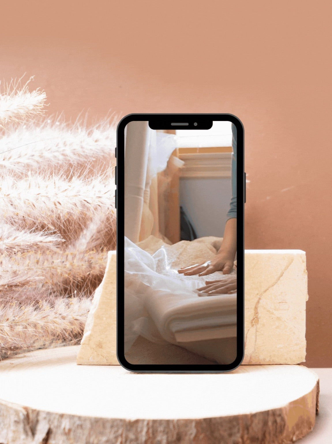 tutorial course of how to DIY your bridal wings