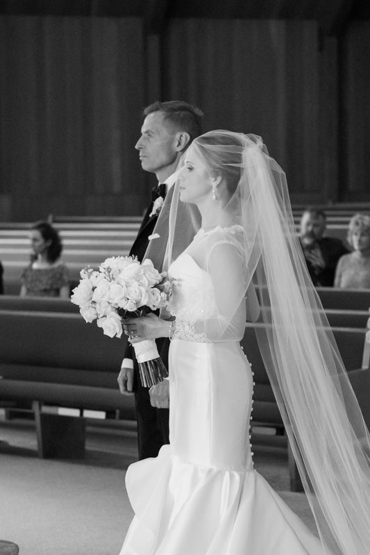 Should You Wear a Long or Short Wedding Veil?