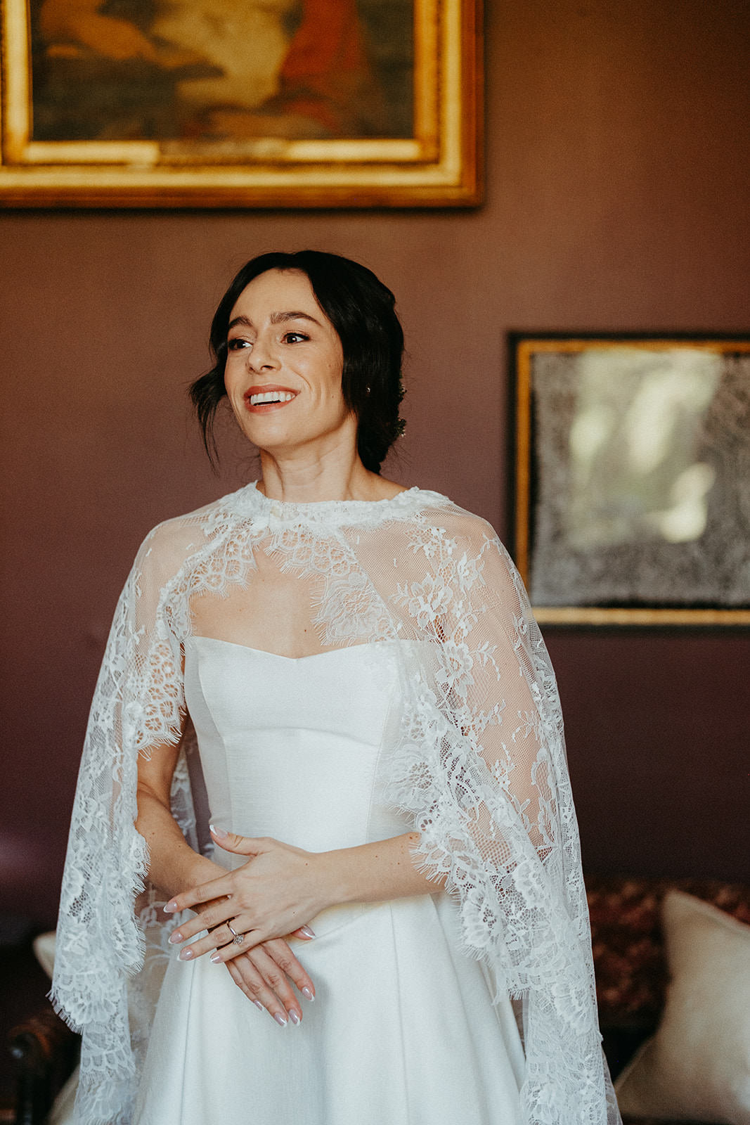 Scotland wedding with neck clasp closure and chantilly lace