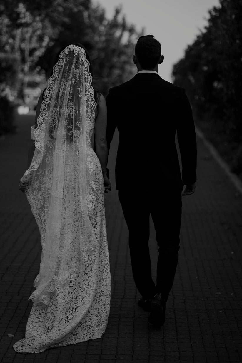 Mantilla Lace Off White Veil