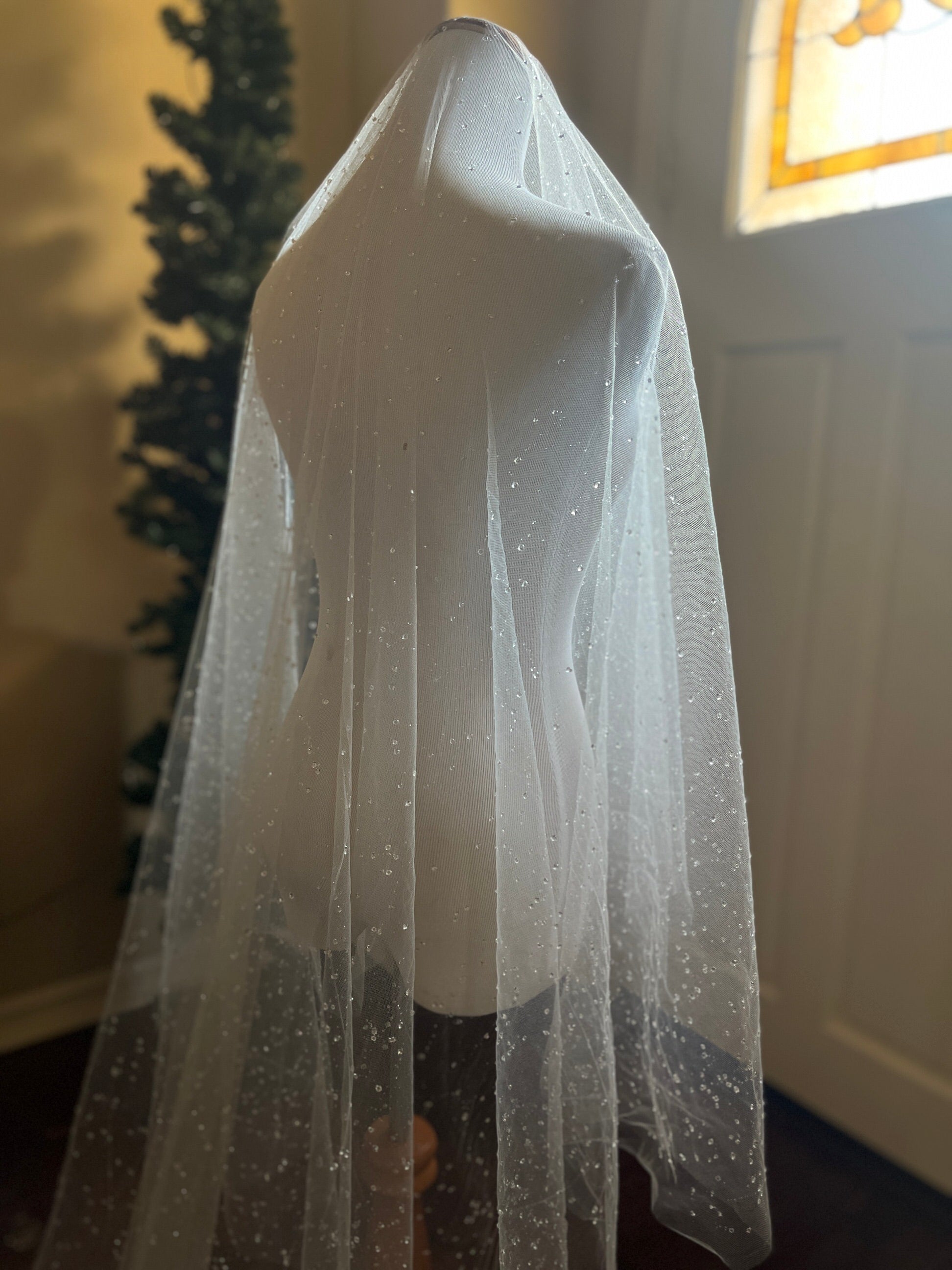 Sofia Richie inspired wedding veil with droplet beading