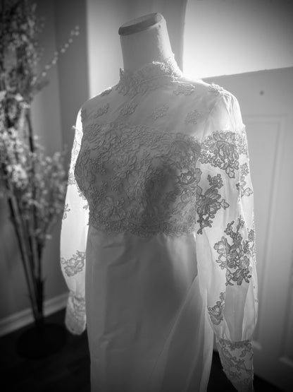 vintage wedding dress from 1970s transformed into new wedding veil for bride