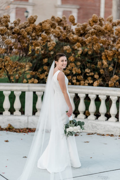 simple English netting tulle wedding veil